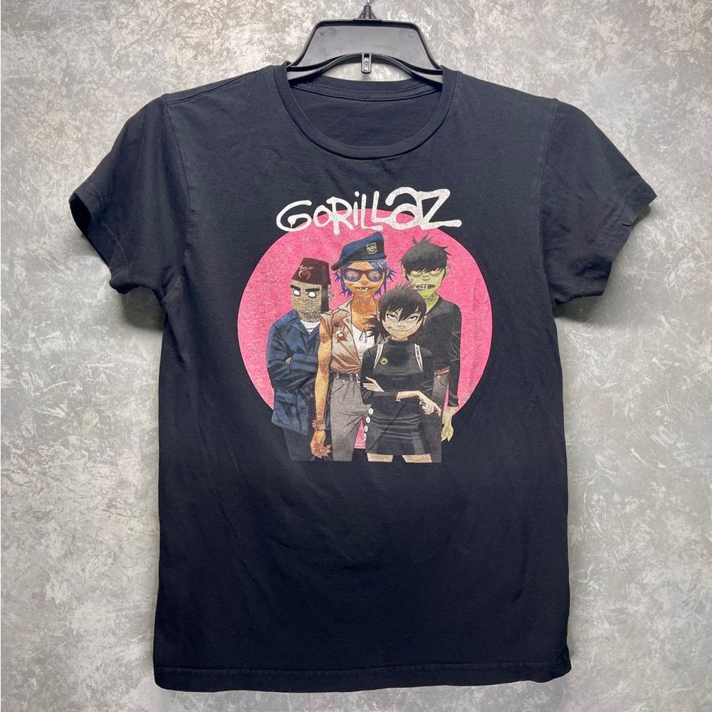 Gorillaz Graphic Tee with Pink Background Unisex Size Small
